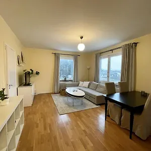 Lägenhet Trivsamma Lagenheter Med Fri Parkering, Stockholm